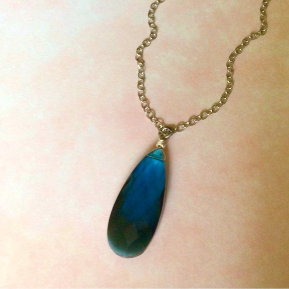 Sundance Charm handcrafted Necklace - Picture 2 of 9